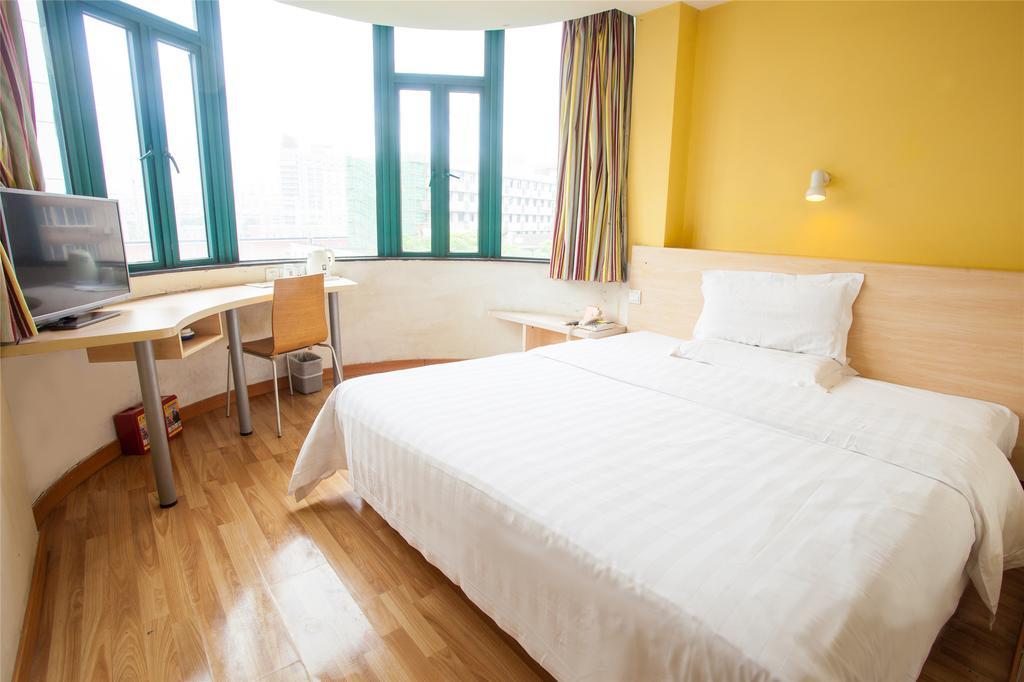 7Days Inn Shanghai Lujiazui מראה חיצוני תמונה